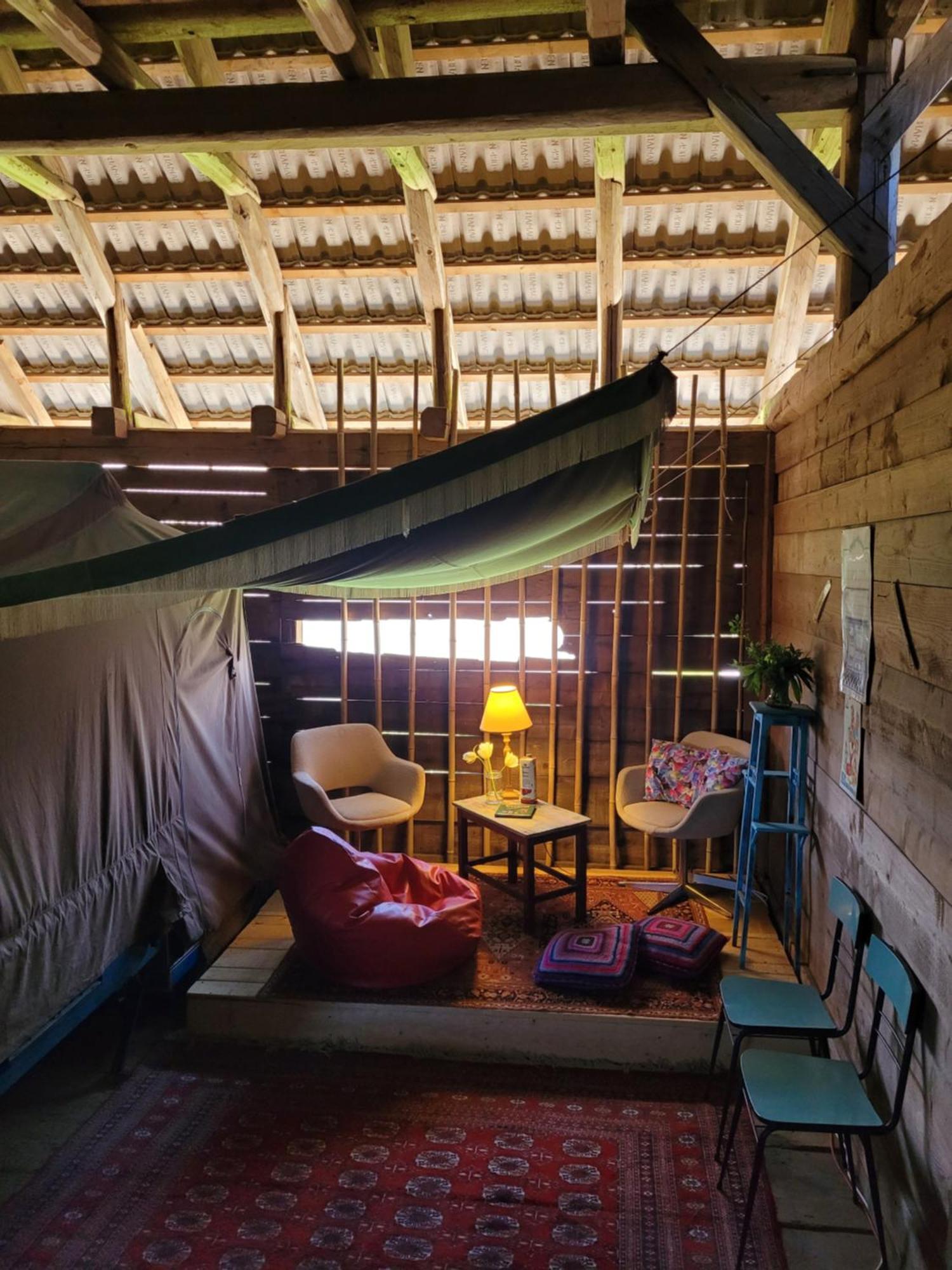 Auberge de jeunesse Nomads Glamp à Bled Extérieur photo